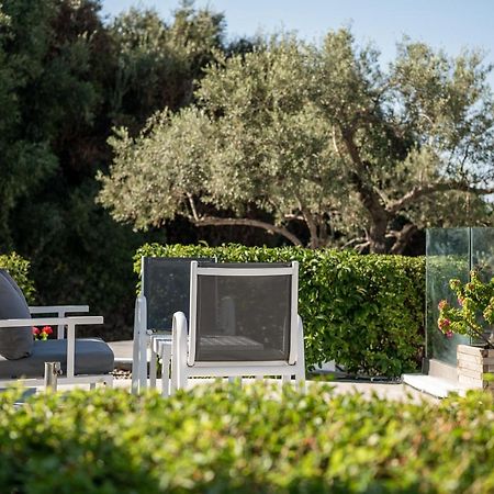 Villa Life Agia Marina Buitenkant foto