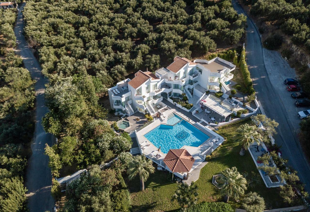 Villa Life Agia Marina Buitenkant foto