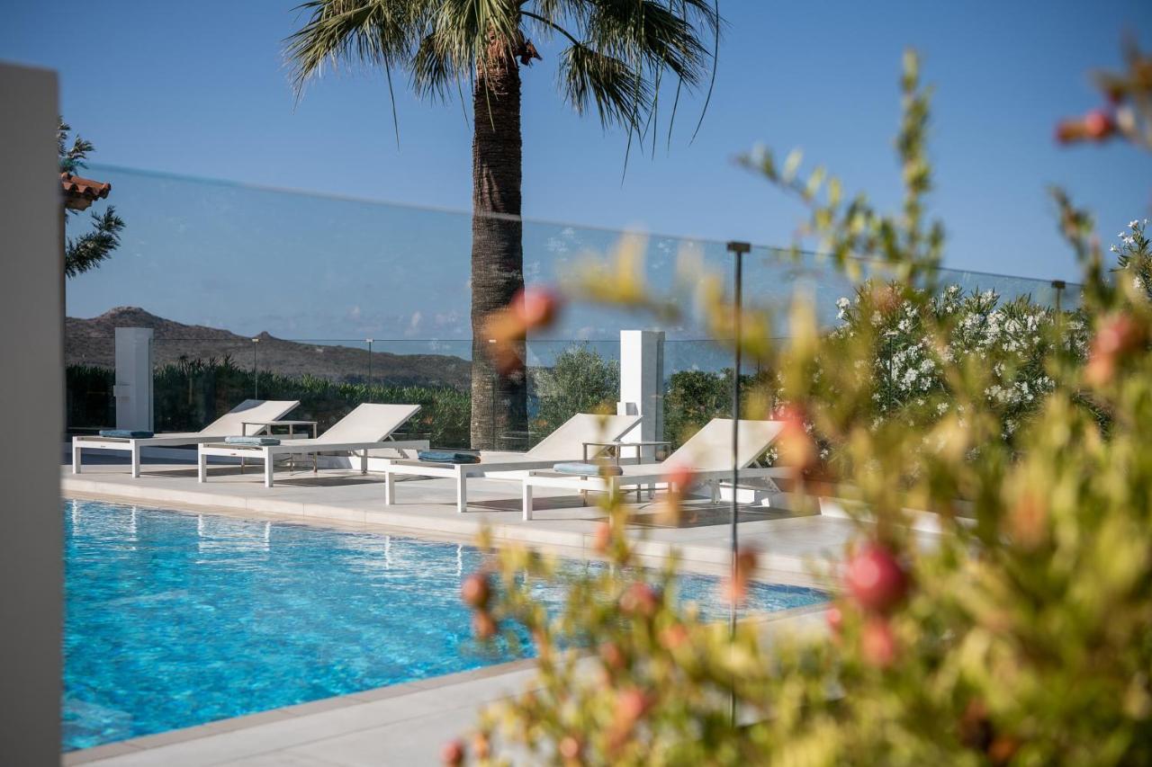 Villa Life Agia Marina Buitenkant foto