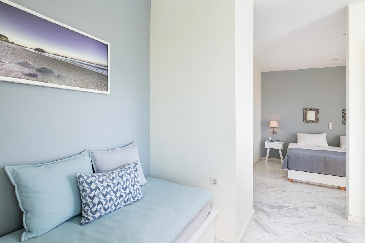 Villa Life Agia Marina Buitenkant foto