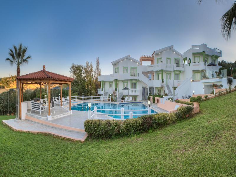 Villa Life Agia Marina Buitenkant foto